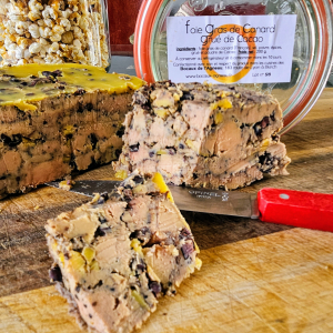 Foie gras de Canard mi-cuit au grué de Cacao